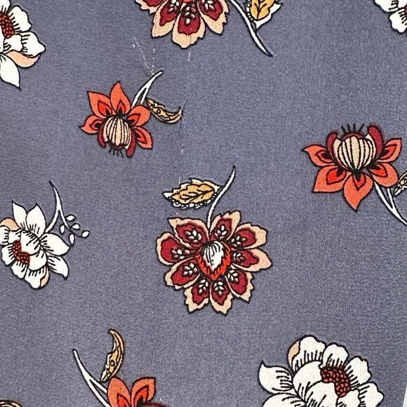 Loft Outlet Flower blue/purple tank top - Picture 2 of 8